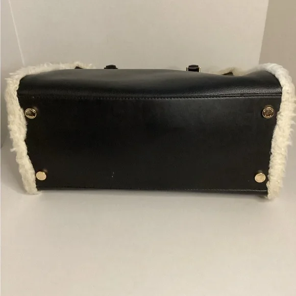 Michael Kors Black and Cream Satchel - Picture 3 of 16